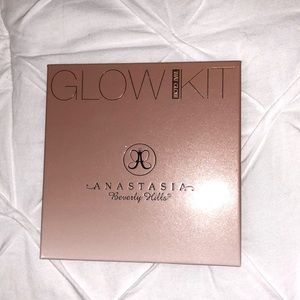 Anastasia Beverly Hills That Glow Glow Kit